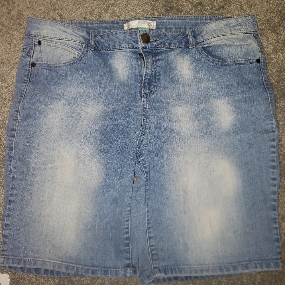 Bermuda Shorts